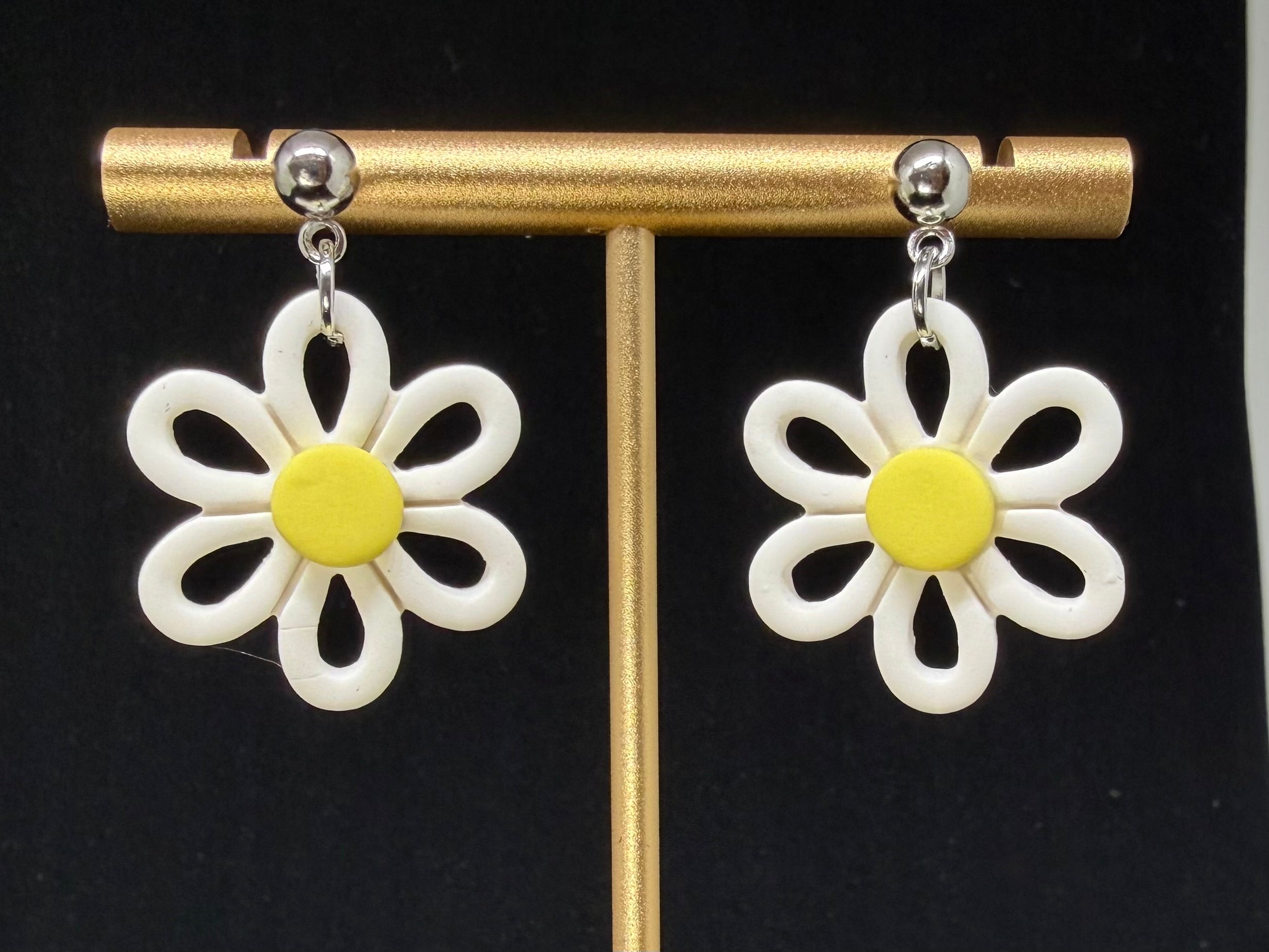 Daisy Drop - Yellow